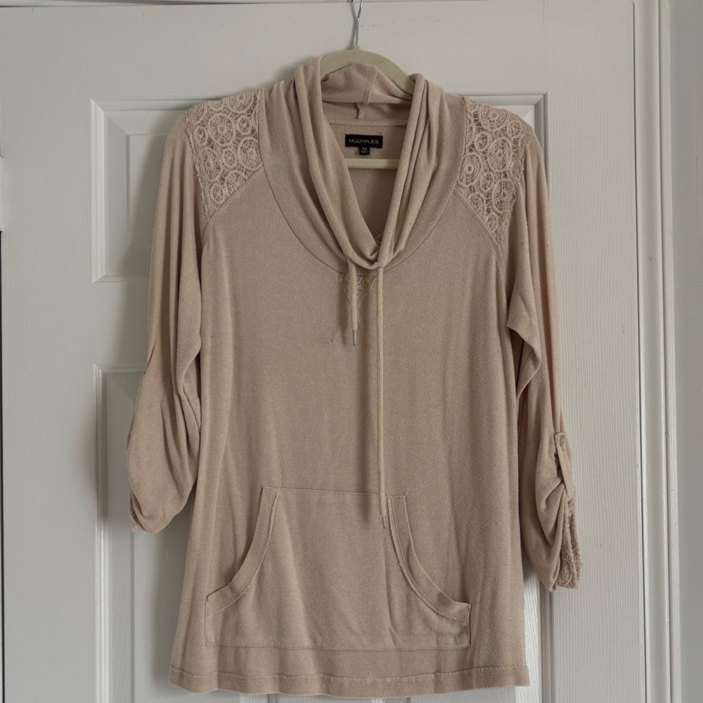 [Multiples] Woman’s Cowl Neck Top with Lace Accents